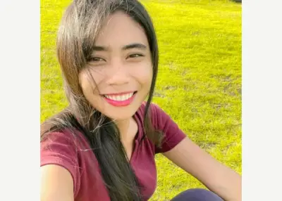 Henny — pengasuh anak pribadi