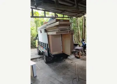Kemulan Pickup Trans — traslochi e consegne