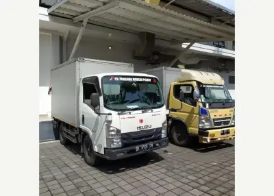 Pandawa Modern Pickup — traslochi a Bali