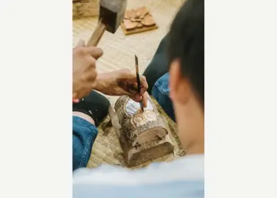Intaglio del legno con artigiani di Mas — Bali Purma
