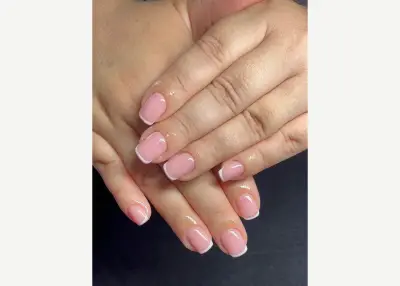 Manicure and pedicure with local owner Putu — South Bali